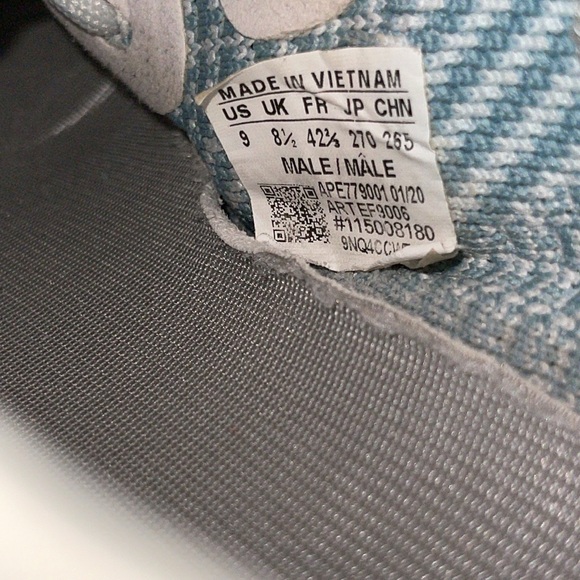 Sneakers | Size 9 Men - Picture 12 of 12